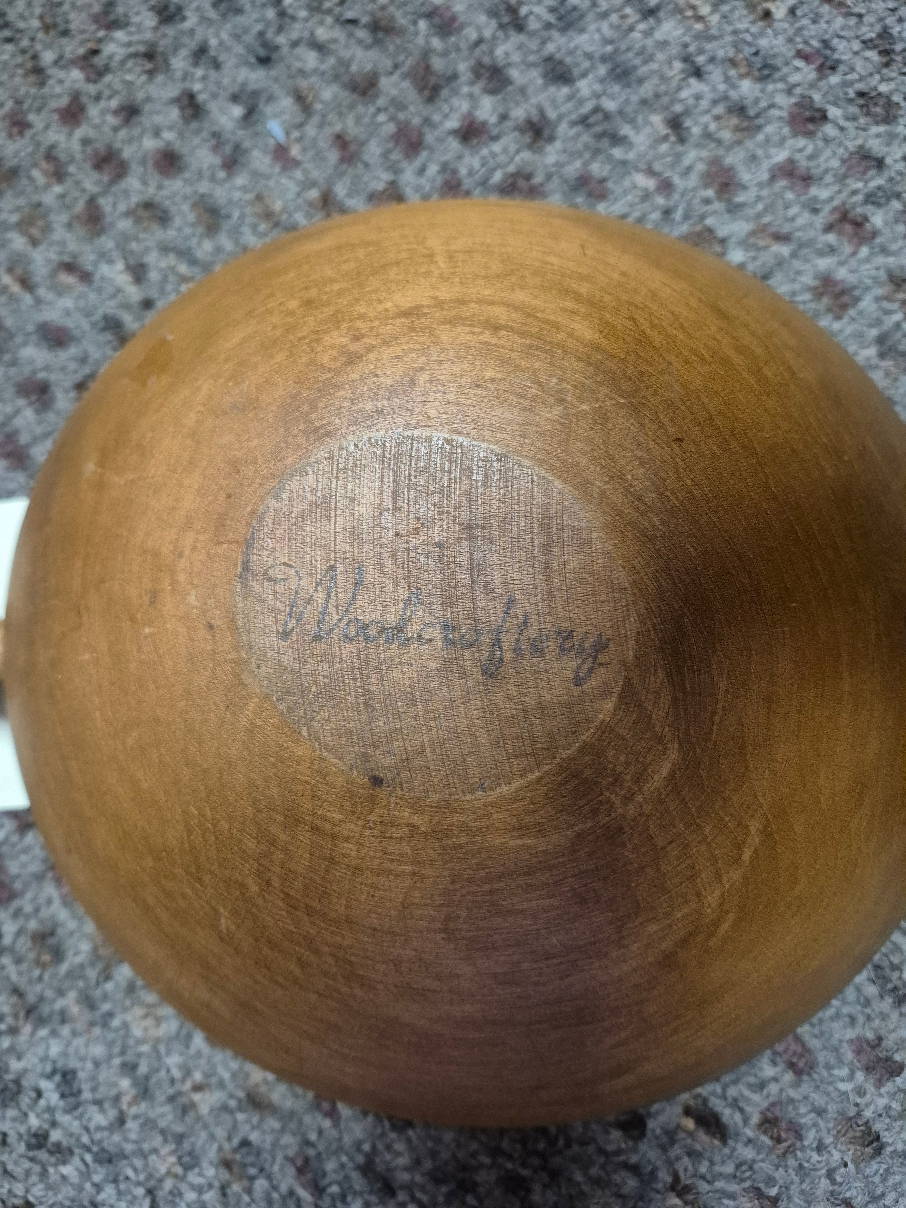 Woodcraftery wooden bowl