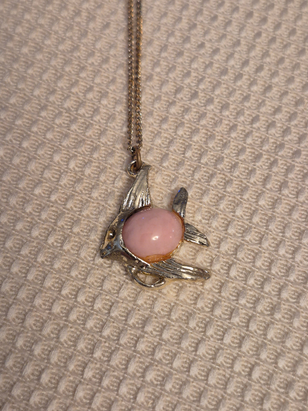 Pink and gold fish necklace